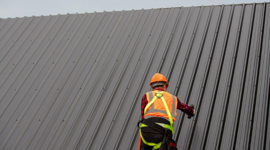 Professional residential roofers in McHenry, MD